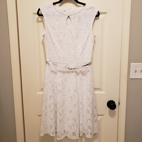 London Times White Lace Belted Dress - Picture 3 of 7